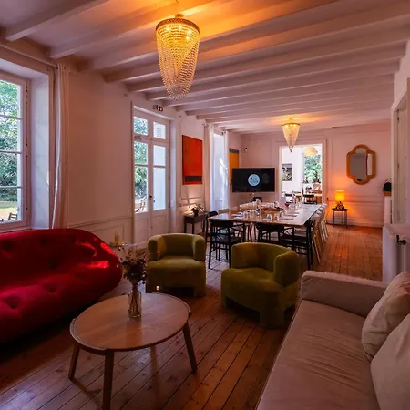 Manoir De La Plume * Сен-Себастьян-Сюр-Луар