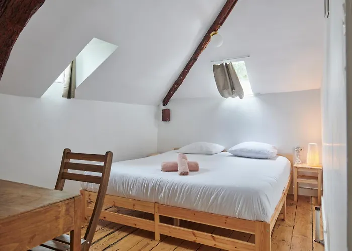 Willa Manoir De La Plume *